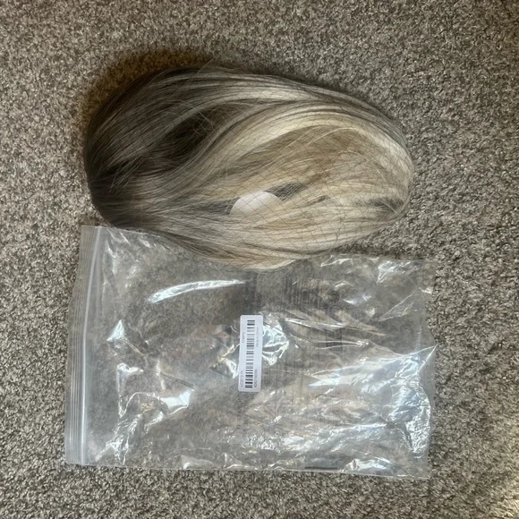 Bob wig - Picture 2 of 4